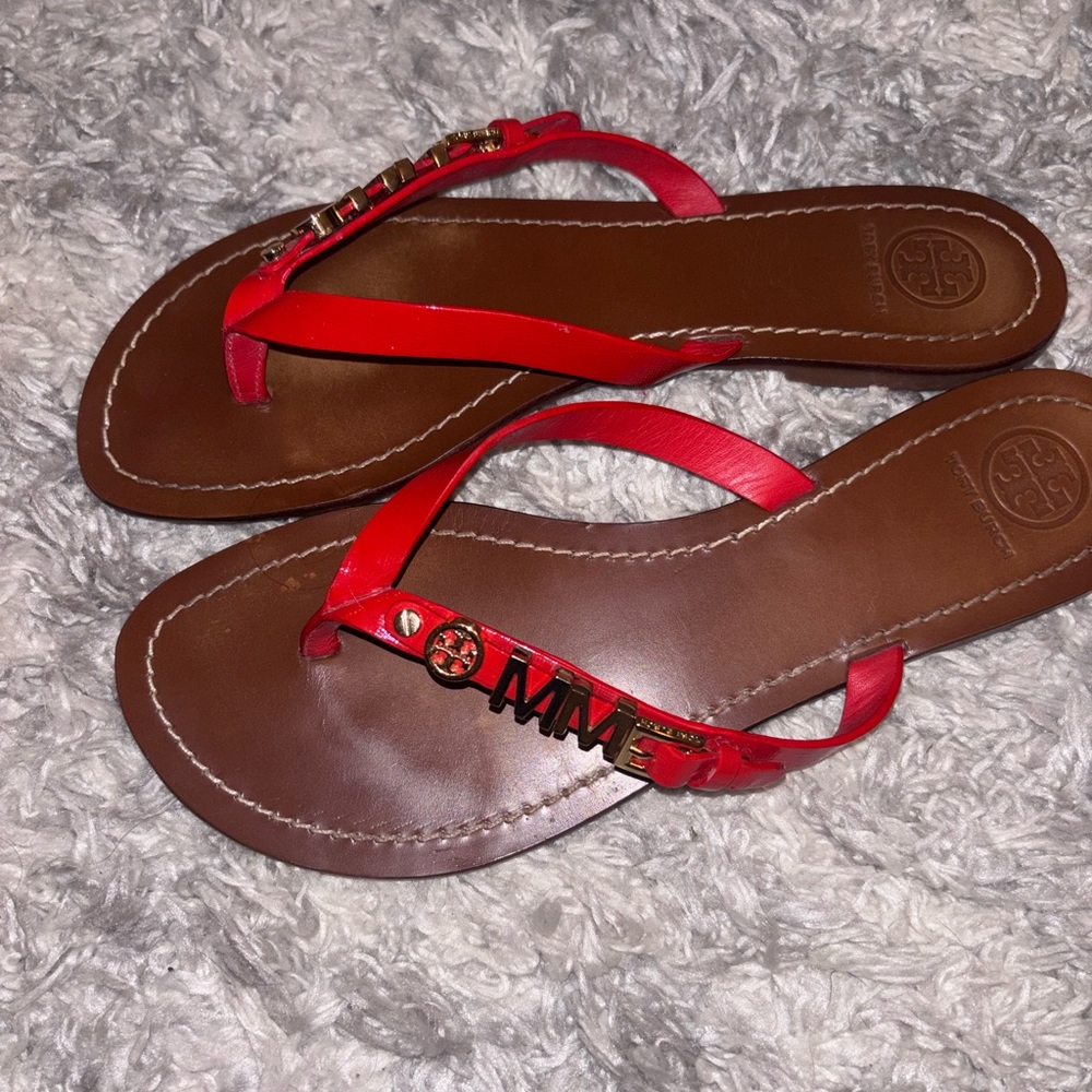 Tory Burch Saffiano Thong Sandals - Picture 3 of 7